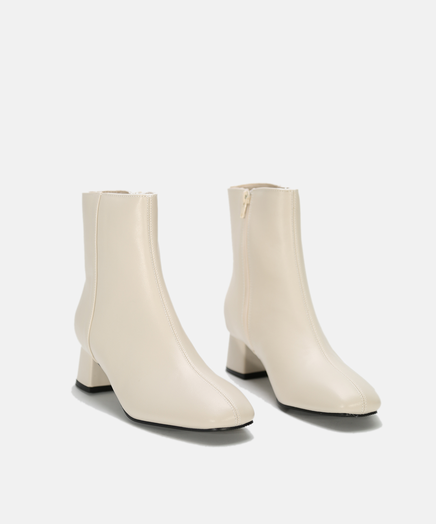 Botins bico quadrado image number null